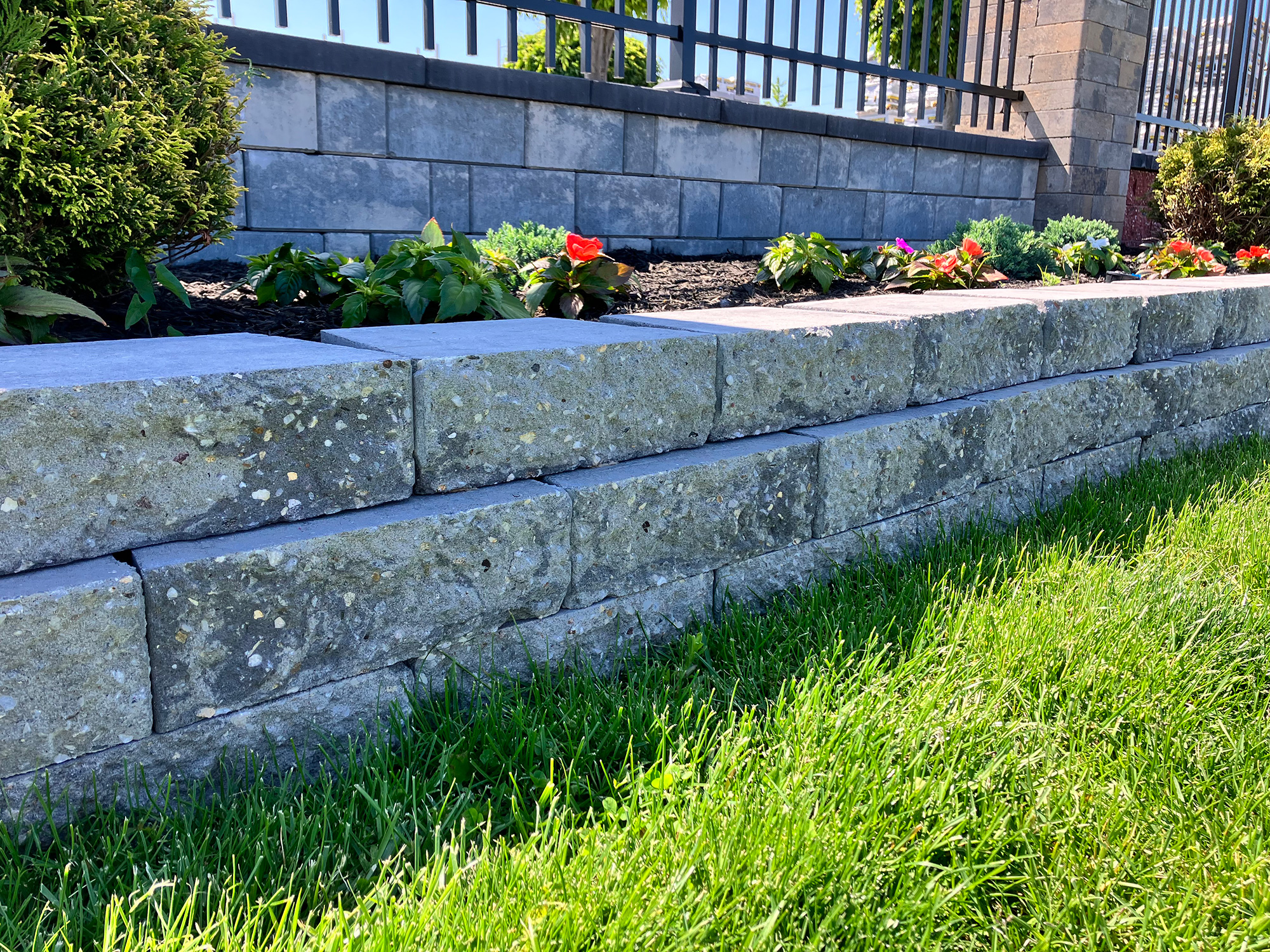 GARDEN WALLS