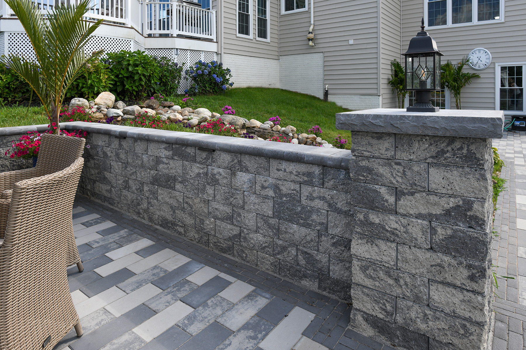 LANDSCAPE WALLS