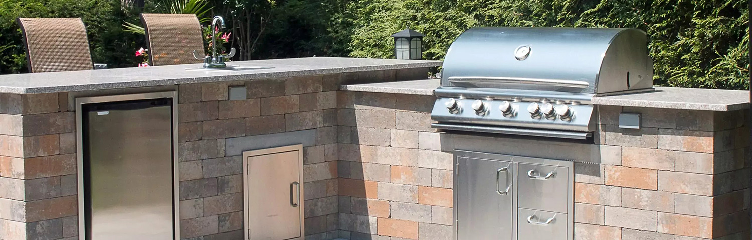 Outdoor Dining Kits
