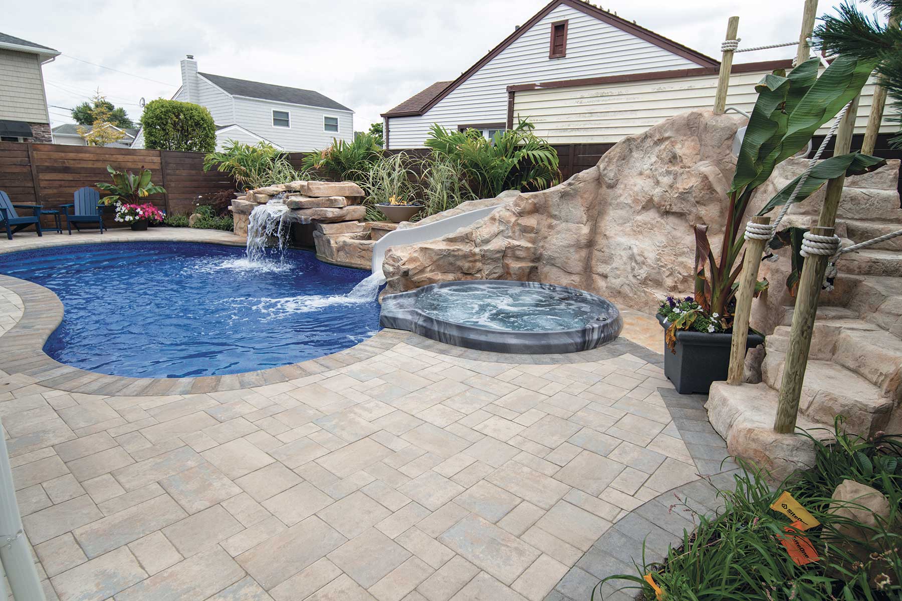 STONE RIDGE
